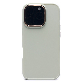 Кейс iPhone 16 Pro силикон SC311 белый